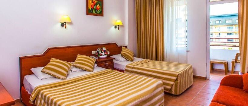 Отель Eftalia Resort