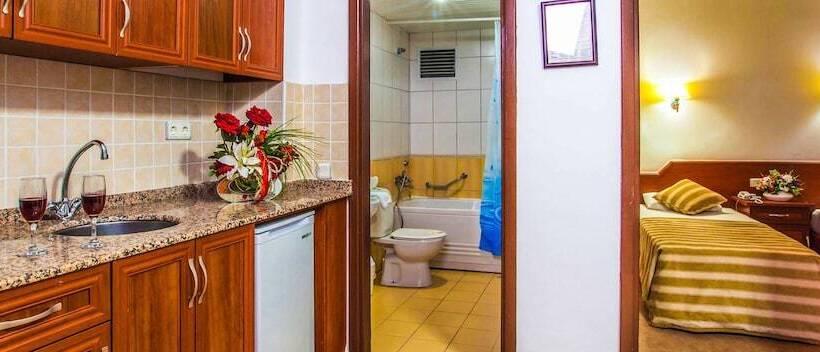 Отель Eftalia Resort