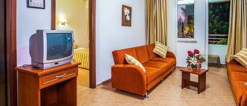 Отель Eftalia Resort