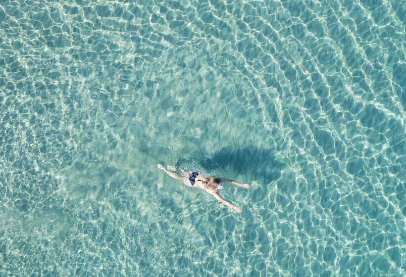 I Resort Beach Hotel & Spa