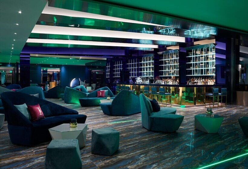 I Resort Beach Hotel & Spa