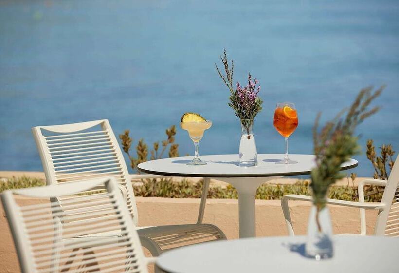 I Resort Beach Hotel & Spa