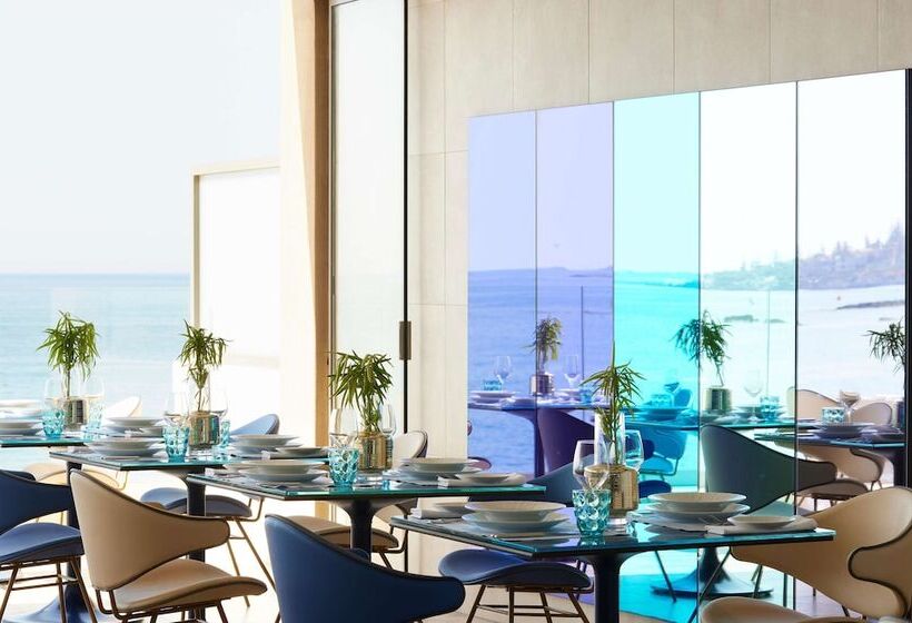 I Resort Beach Hotel & Spa