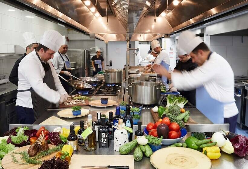 I Resort Beach Hotel & Spa