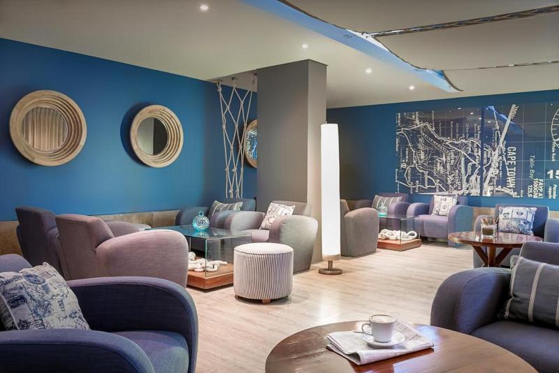 Lagoon Beach Hotel Apartments