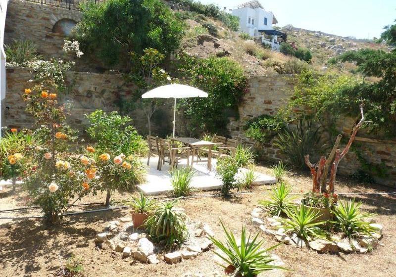 Paradissia Apartments