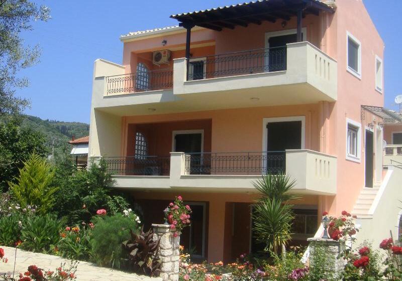 Philippos Hotel Apartments