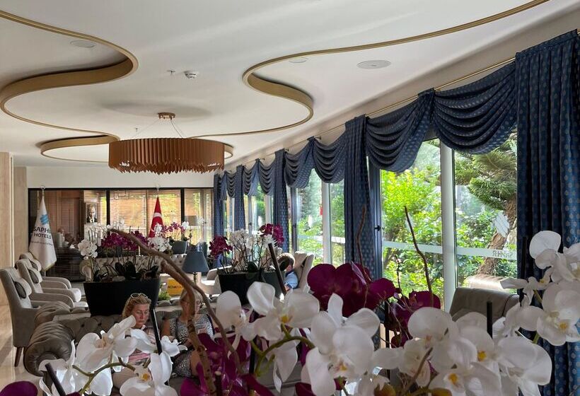 Saphir Hotel & Villas