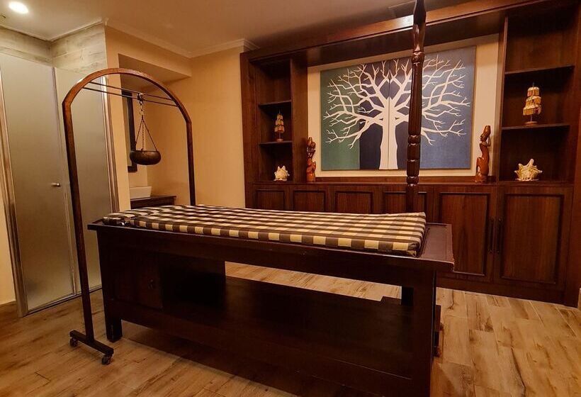 Saphir Hotel & Villas