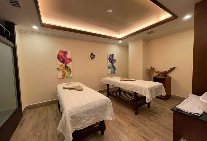 Saphir Hotel & Villas