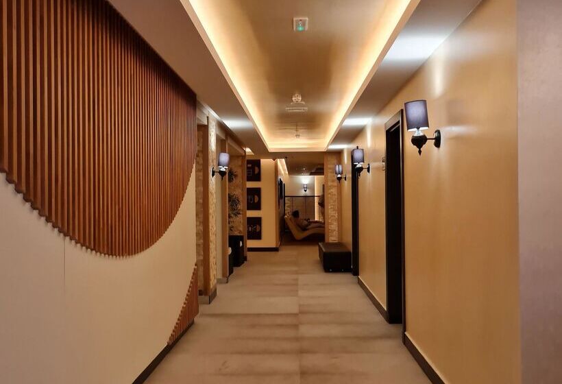 Saphir Hotel & Villas