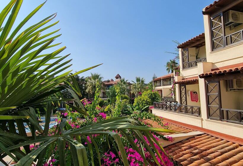 Saphir Hotel & Villas