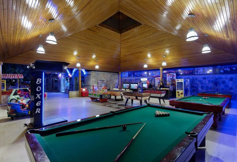 Saphir Hotel & Villas