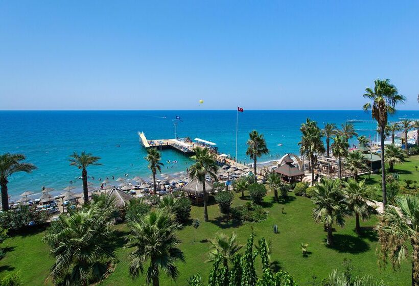 Saphir Hotel & Villas