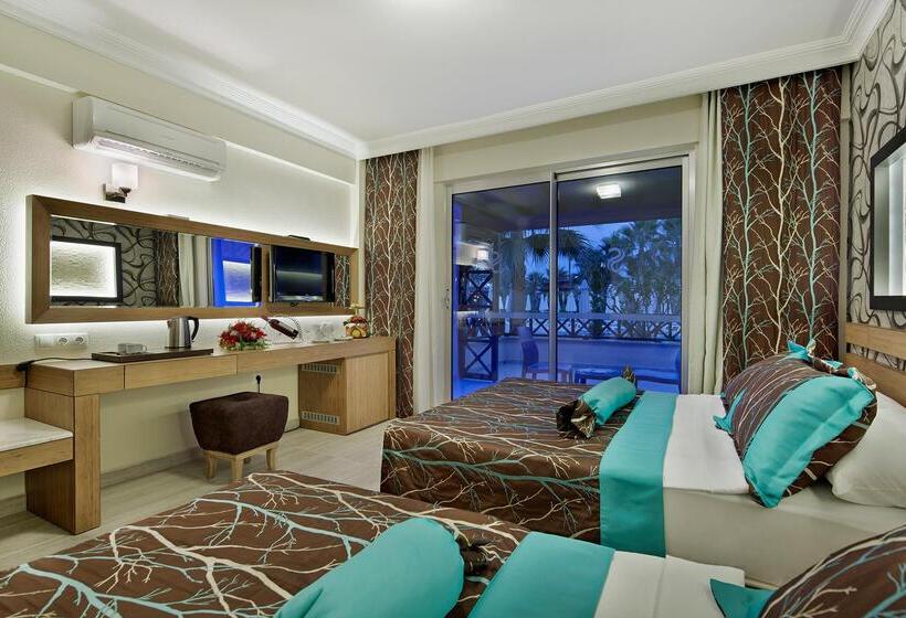 Saphir Hotel & Villas