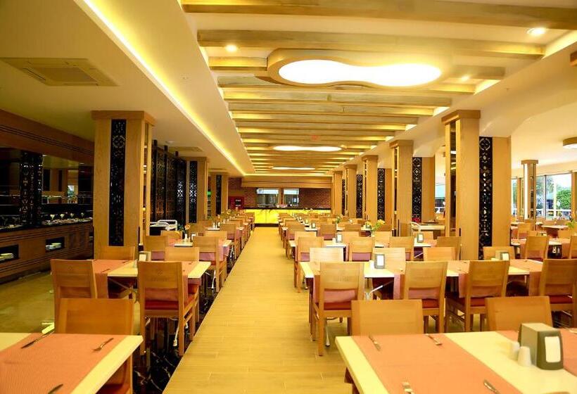 Saphir Hotel & Villas