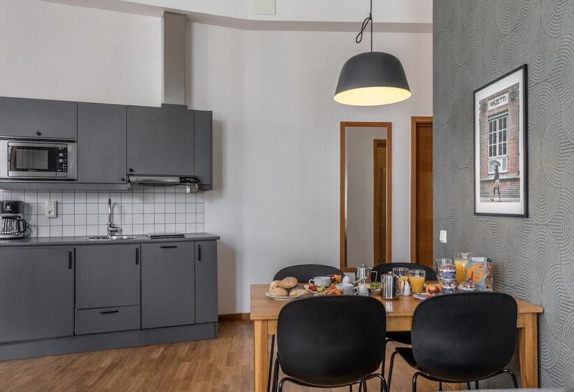 The More Hotel Mazetti