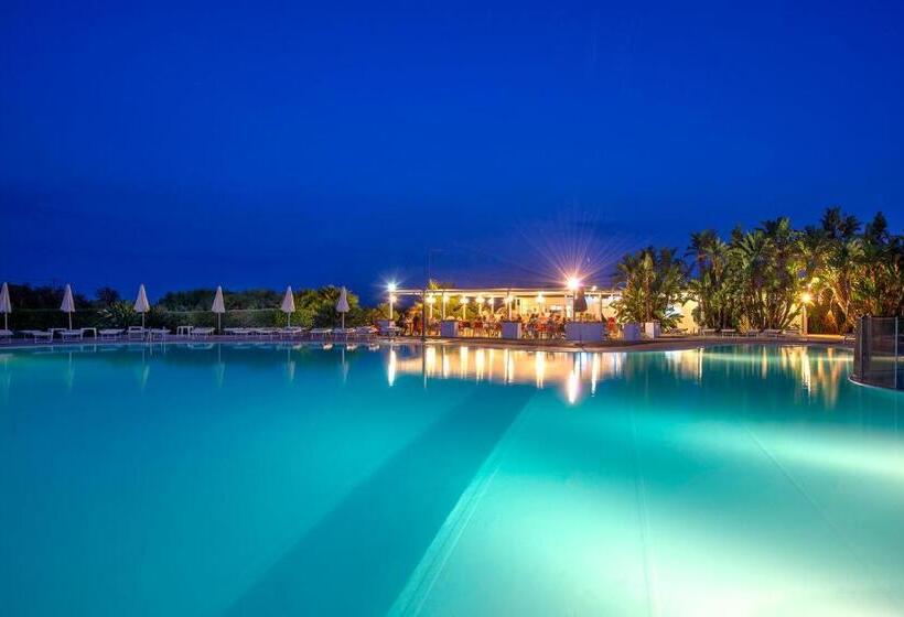 Voi Arenella Resort
