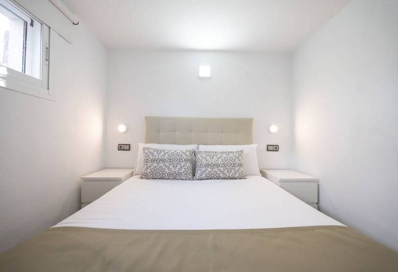 Apartamentos Blanco Sol