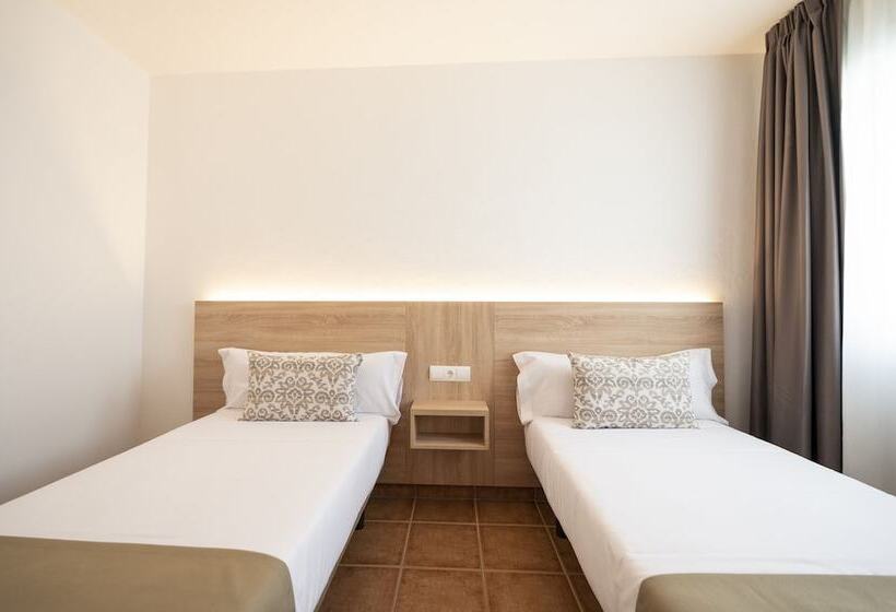 Apartamentos Blanco Sol