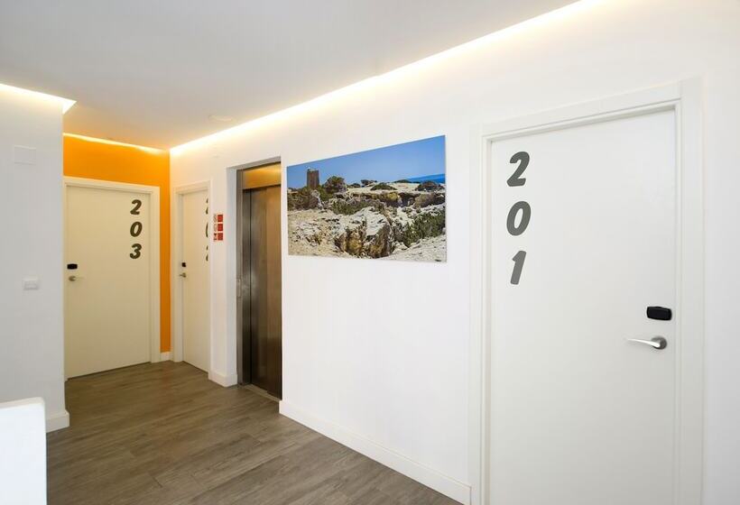 Apartamentos Tramuntana