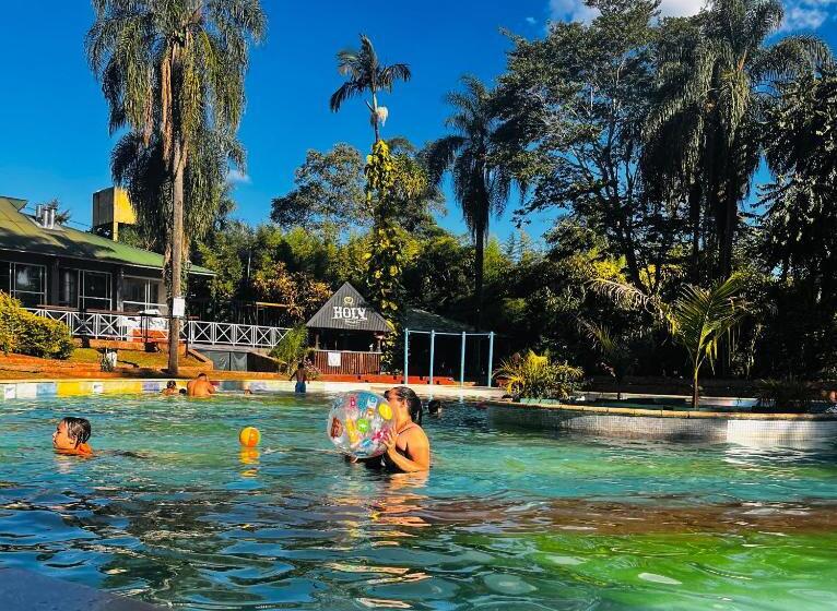 فندق فئة نجمة واحدة Beer Hotel Iguazú