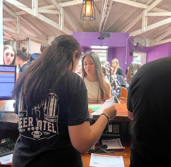 فندق فئة نجمة واحدة Beer Hotel Iguazú