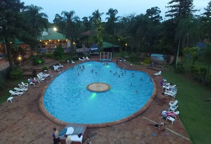 فندق فئة نجمة واحدة Beer Hotel Iguazú