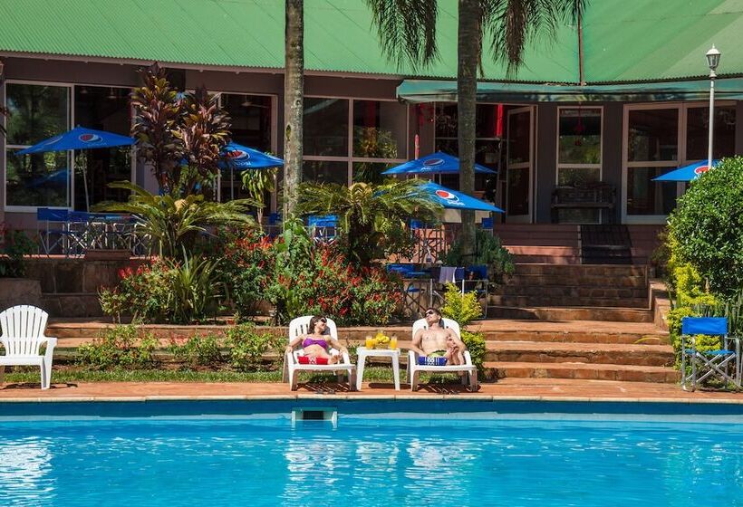 فندق فئة نجمة واحدة Beer Hotel Iguazú