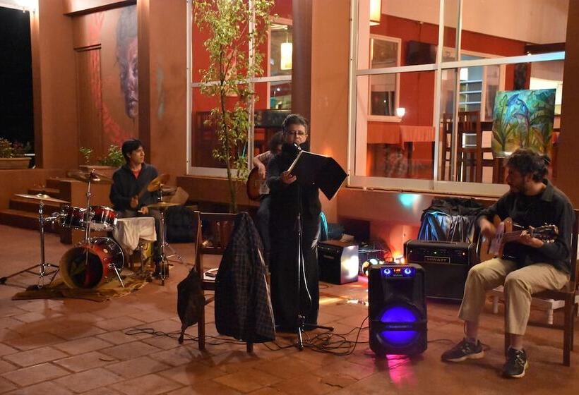 فندق فئة نجمة واحدة Beer Hotel Iguazú