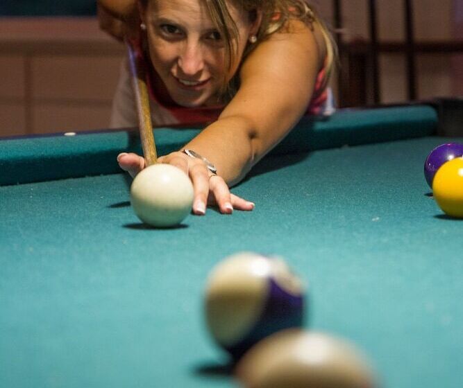 فندق فئة نجمة واحدة Beer Hotel Iguazú