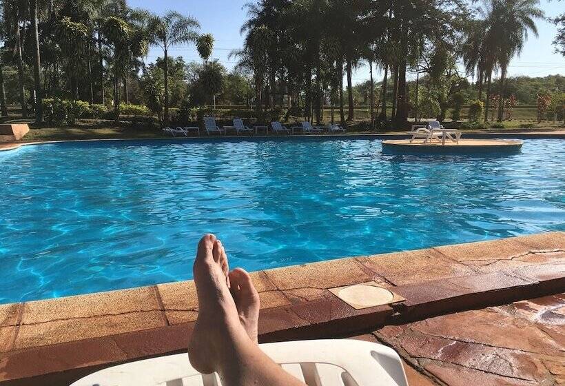 فندق فئة نجمة واحدة Beer Hotel Iguazú