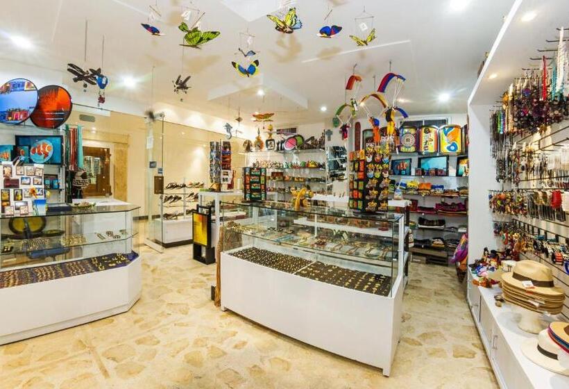 Отель Almirante Cartagena Colombia