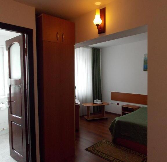 בית מלון כפרי Amadeo