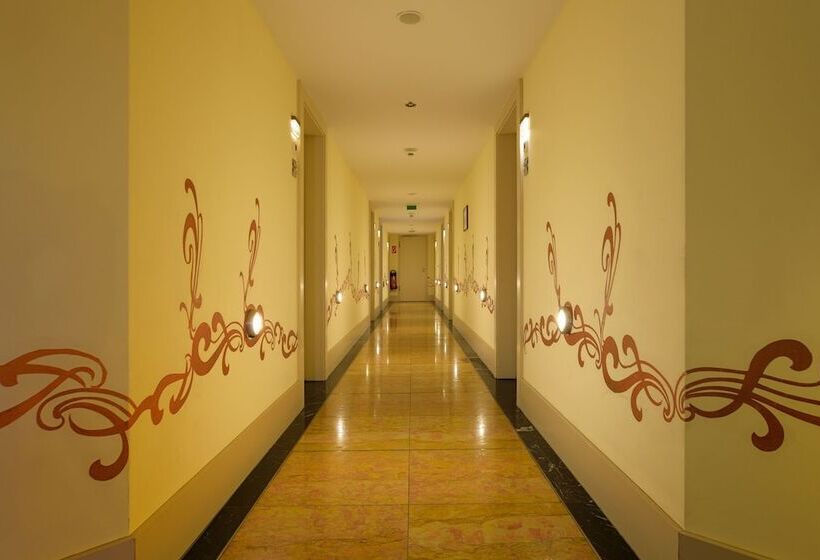 هتل Ambiance Rivoli