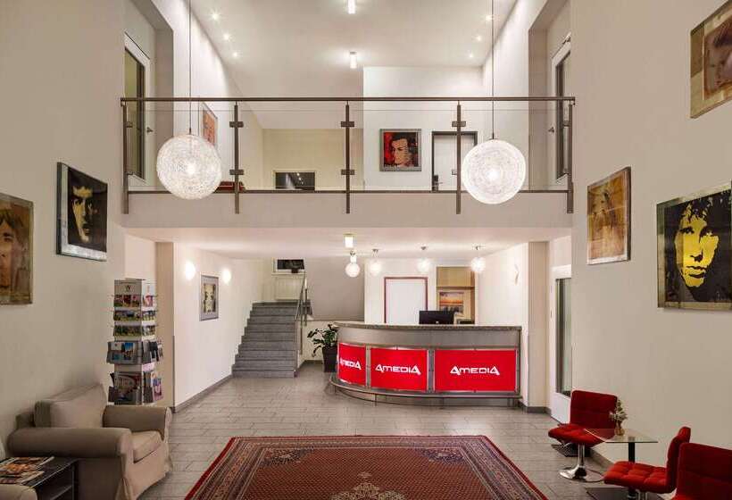 호텔 Amedia Express Sattledt, Trademark Collection By Wyndham