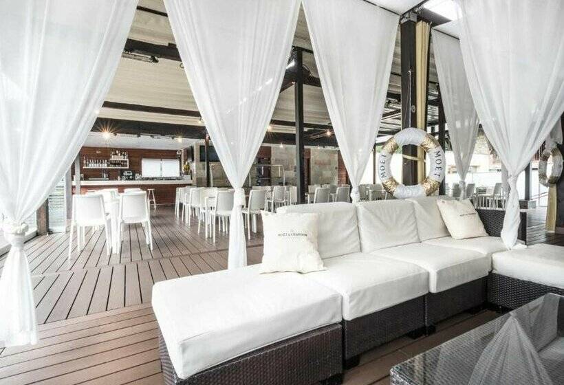 בית מלון כפרי Anyospark Mountain & Wellness Resort