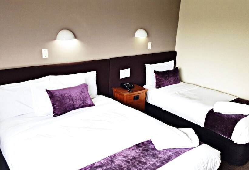 هتل Auckland Airport Kiwi