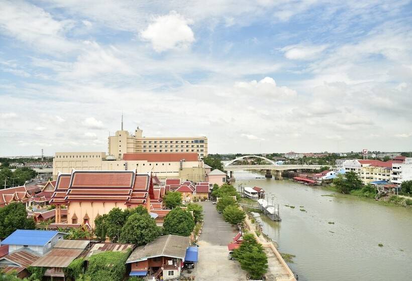 فندق Ayothaya Riverside