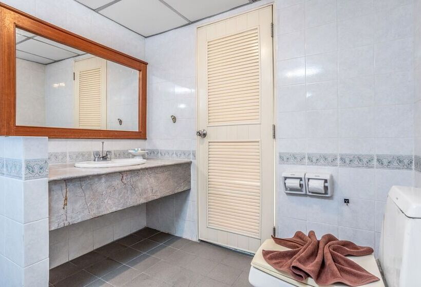 酒店 Ayothaya Riverside