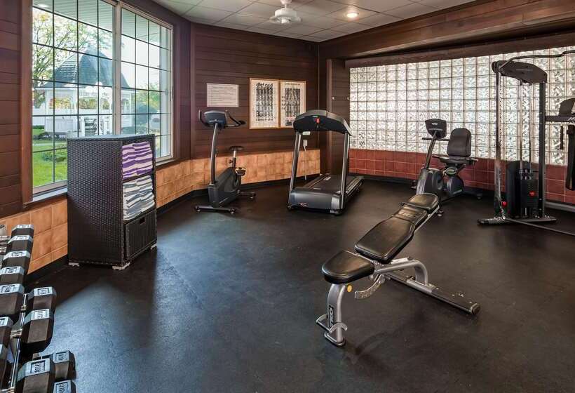 فندق Best Western Greenfield Inn