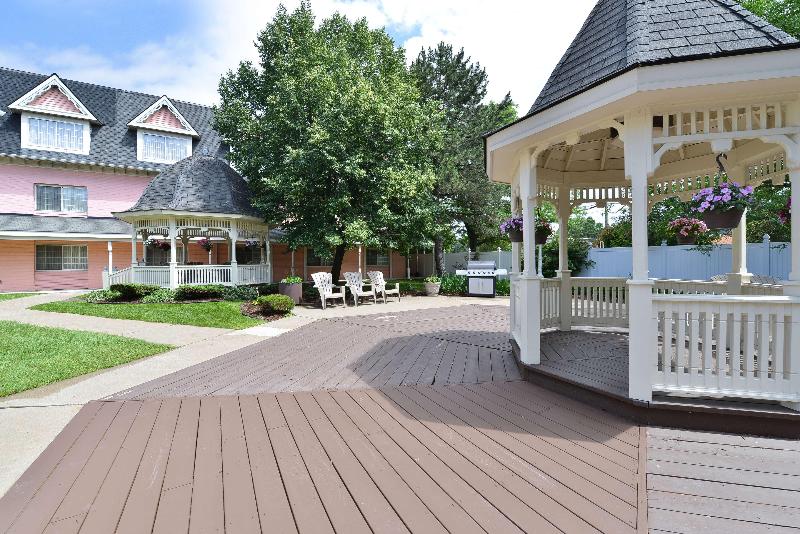 فندق Best Western Greenfield Inn