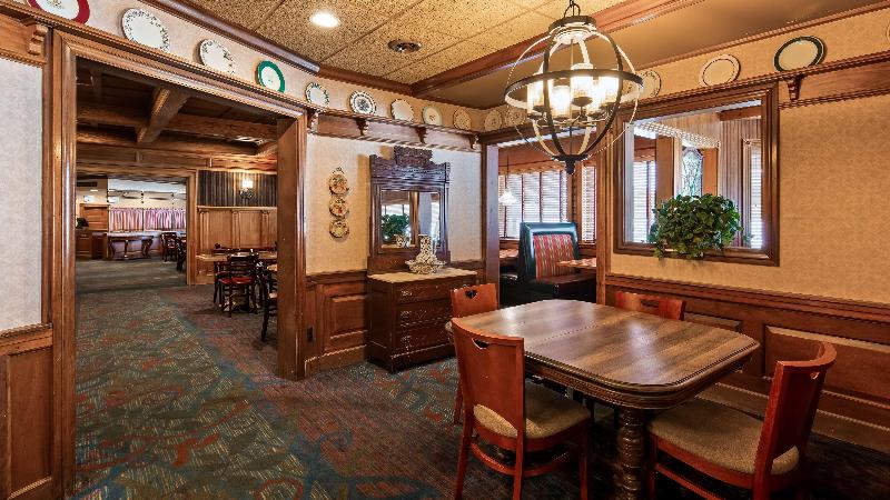 فندق Best Western Greenfield Inn