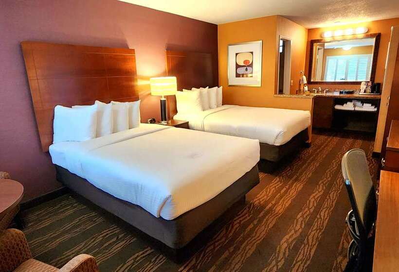 Отель Best Western Plus Stovall S Inn