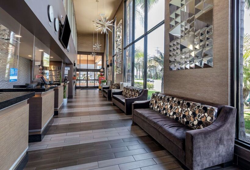 Отель Best Western Plus Stovall S Inn