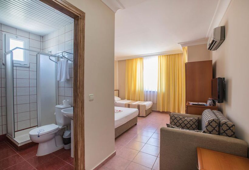 Club Big Blue Suit Hotel   All Inclusive