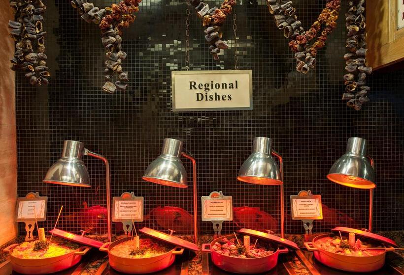 בית מלון כפרי Megasaray Club Belek