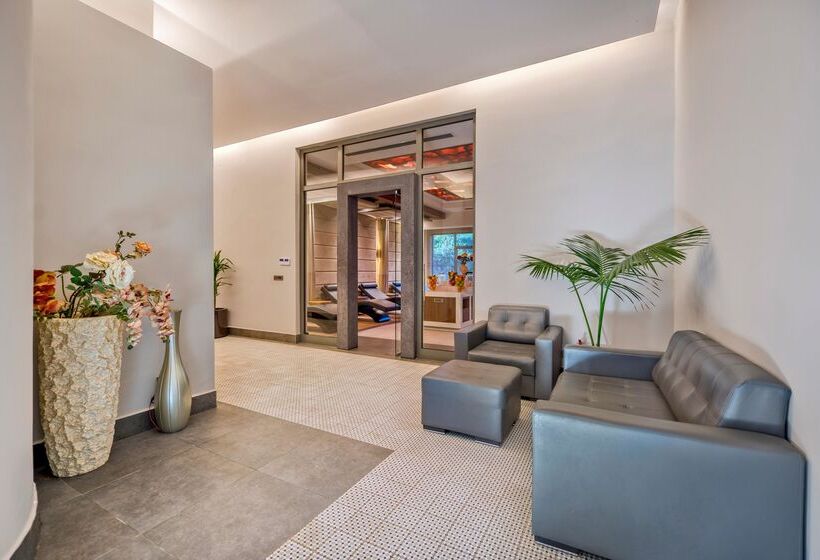 בית מלון כפרי Megasaray Club Belek