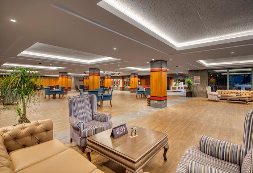 בית מלון כפרי Megasaray Club Belek