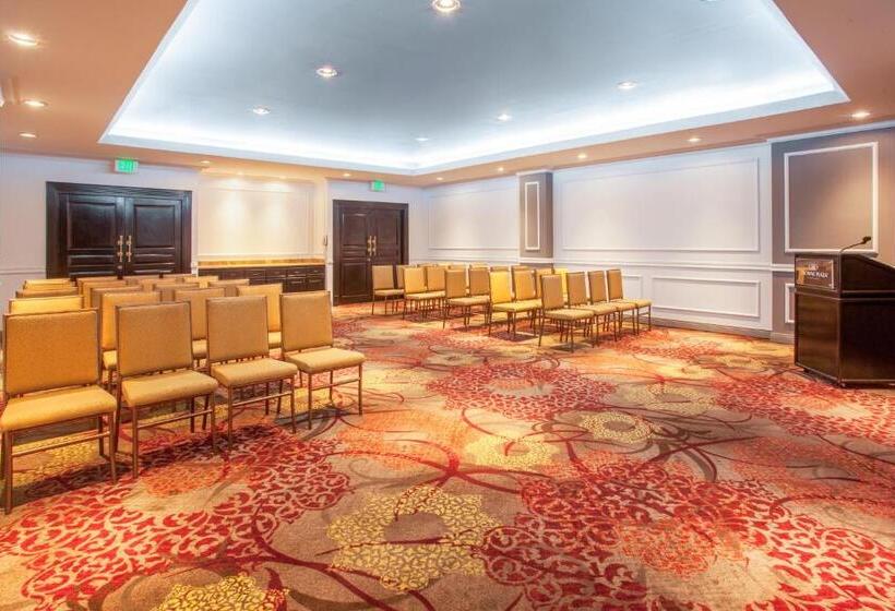 Отель Crowne Plaza Panama, An Ihg